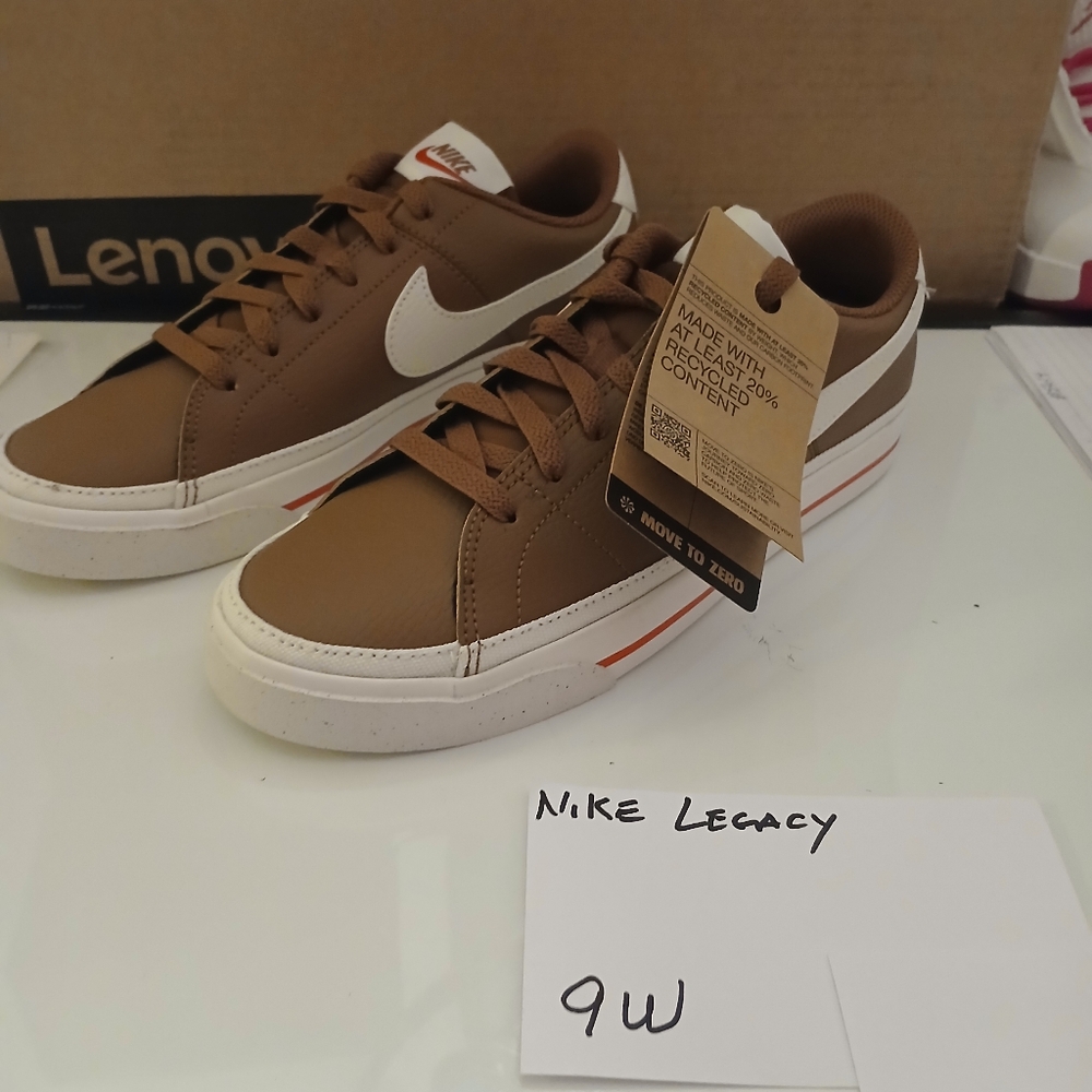 Nike Legacy ALL Leather Uppers - Picture 2 of 5